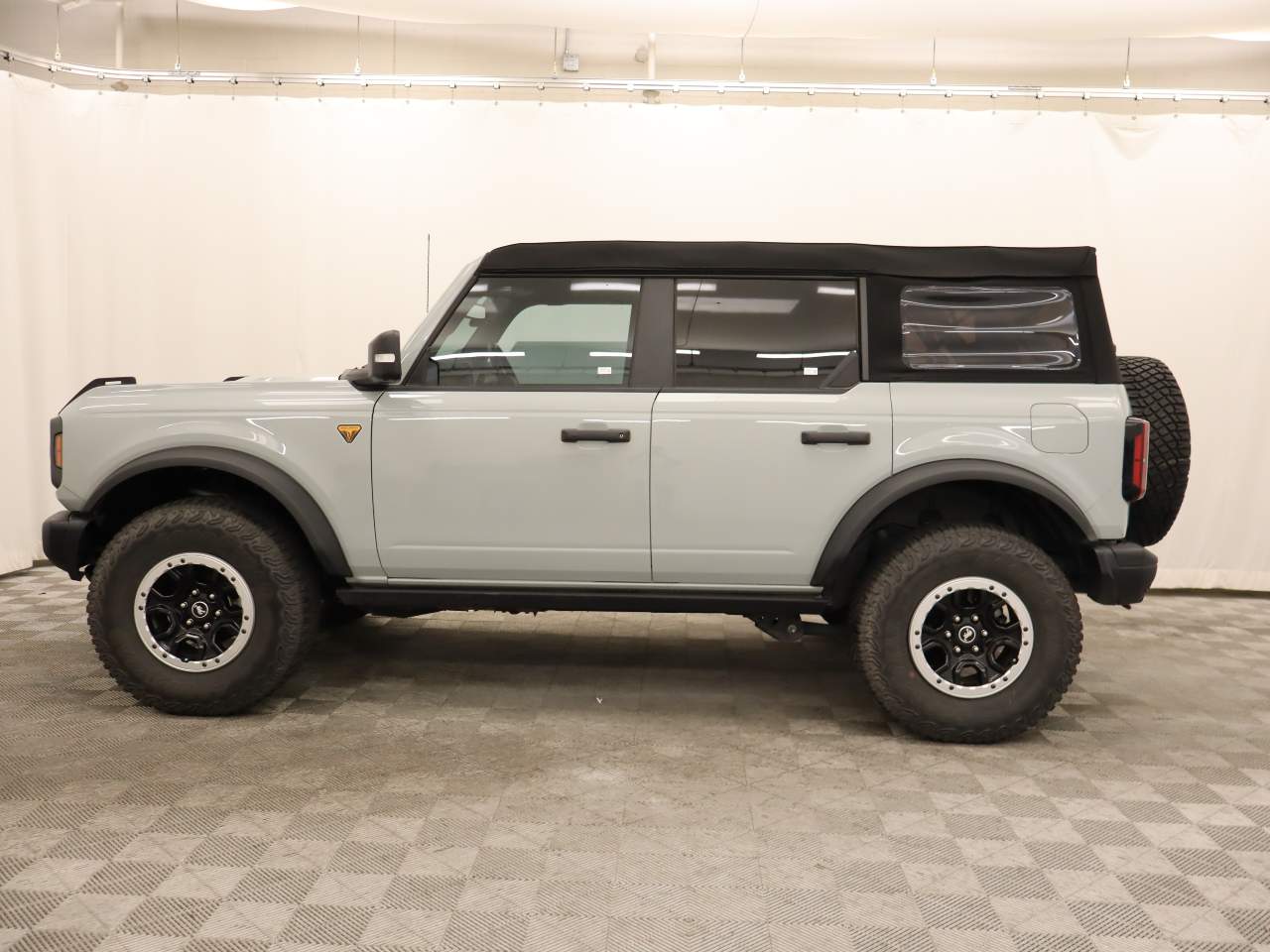 ford bronco 4-door 2023 1FMEE5DP2PLB81182 image ford bronco 4-door 2023 1FMEE5DP2PLB81182 image